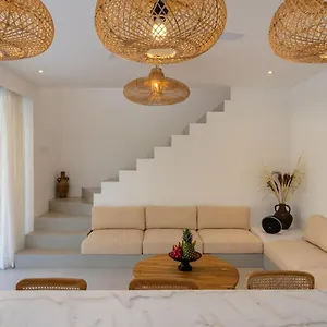 Kolas - Romantic Chic Oasis In Villa