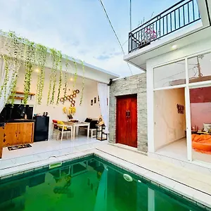 Villa Rumah Lebah Seririt