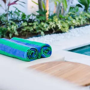 Private Pool , 10min Walk To Berawa