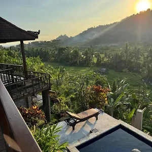 Beji Ayu Sidemen *