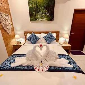 Homestay Umah Made Bali & Art Space *