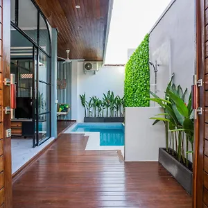New! Sony 2 - 3br Next To Legian Seminyak (Bali)