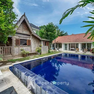 Villa R In The Heart Of *