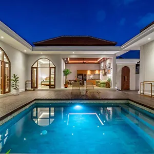 Sunterra 2 - Bali Dream - Huge Pool - Good Location - Must-book!