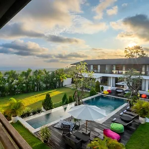 Mahameru Uluwatu Otel