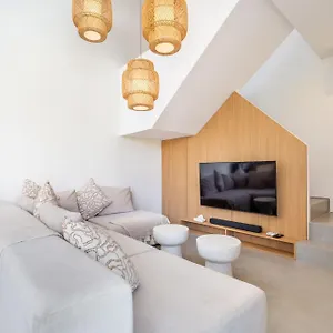 Villa Casa De Stella - New 2br Luxury Retreat