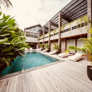 Thehub Pererenan Coworking, Pool And Rooftop Aparthotel *