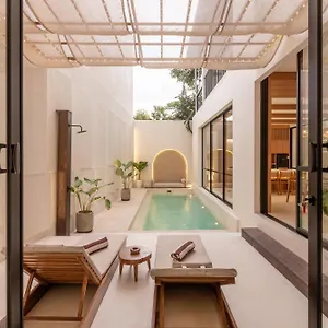 Tiiiga Thre Villa Canggu (Bali)