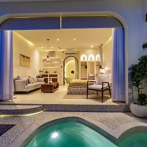 Luxe Private Pool Amara 2 By Orivista