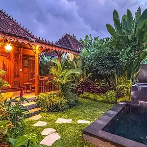 Padiku Semana Private Pool *
