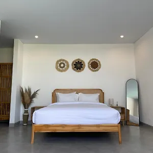 Guest house Resoree Pererenan Munggu