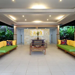 호텔 The Khana Sambangan 3*