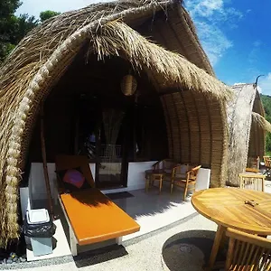 Pensjonat Paradise Warung & House Bali