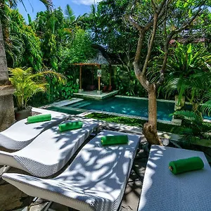 Laki Uma - Male Only Dalung (Bali)