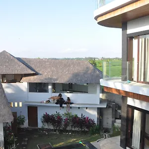 Caz & Stable BALI