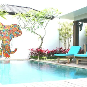 Villa 4quarters Luxury Pool Villas Bali Canggu (Bali)