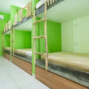 Hostel The Eco-living