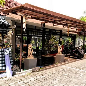 Amazing Cabin Hostel Kuta (Bali)