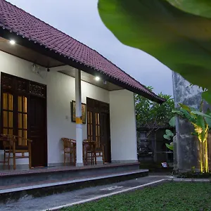 Damar House Guest house