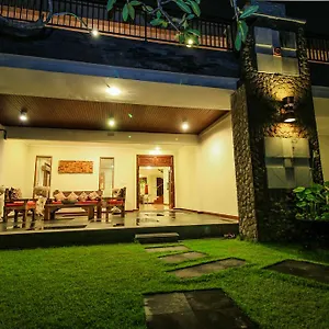 Tantri Villa *