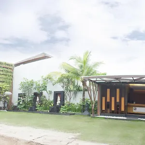 Savvoya Bali *