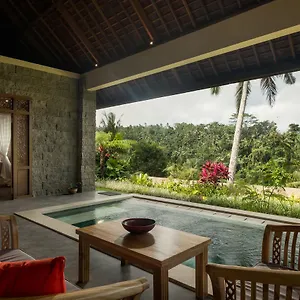 Villa Bawah *