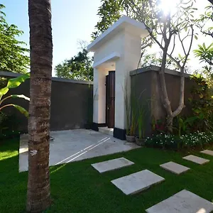 Villa Pungutan House 3 *