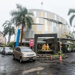 Zen Basic Kuta Park 2 Hotel