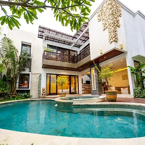 Suzuki 3 Seminyak (Bali)