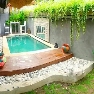 Tiga Kelapa * Legian (Bali)