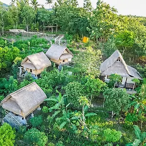 Holiday park Echo Alam Nusa 2*