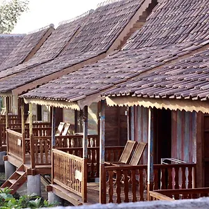 Gladak House Bali Guest house Sempidi