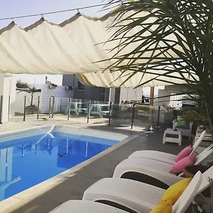 Lodge Chill Out