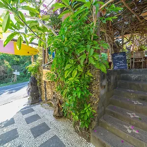 Padang Padang Breeze Гостевой дом