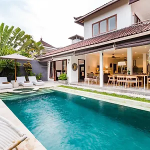 Villa Sari Temuku Seminyak (Bali)