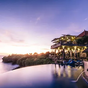 Dream Huts Resort