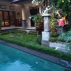 Rona * Ubud (Bali)