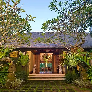 Villa Alamanda *