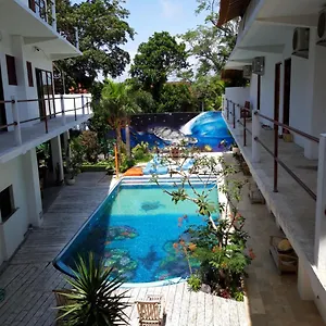 Lotus 8 Hotel