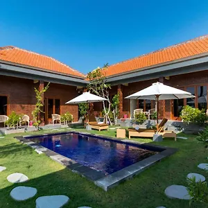Dicky 2 Batu Bolong Guest house