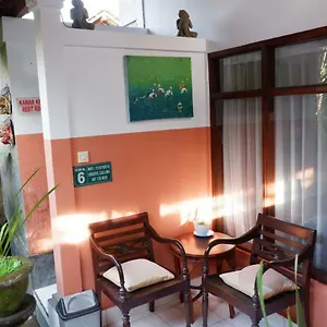 Tjana Homestay Homestay *