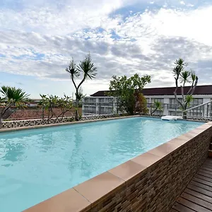 Reddoorz Near Discovery Shopping Mall Bali 3* Kuta (Bali)