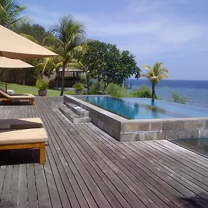 Bukit Segara Guest house 4*