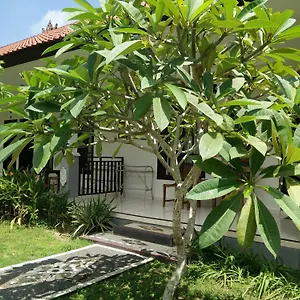Jepun Bali Padang Padang Uluwatu (Bali)