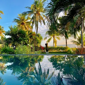 Relax Bali Dive & Ocean Front 4* Tulamben