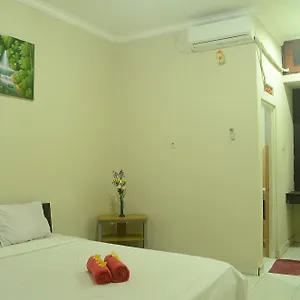 Budget Door Legian Hotell 2*