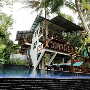 Tree Tops Villa