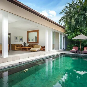 Plawa Villa Seminyak (Bali)