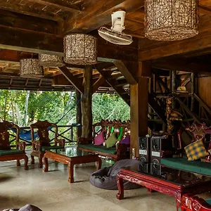 Easy Surf Dacha Holiday park Canggu (Bali)