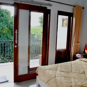 Homestay Kubu Manyar Homestay